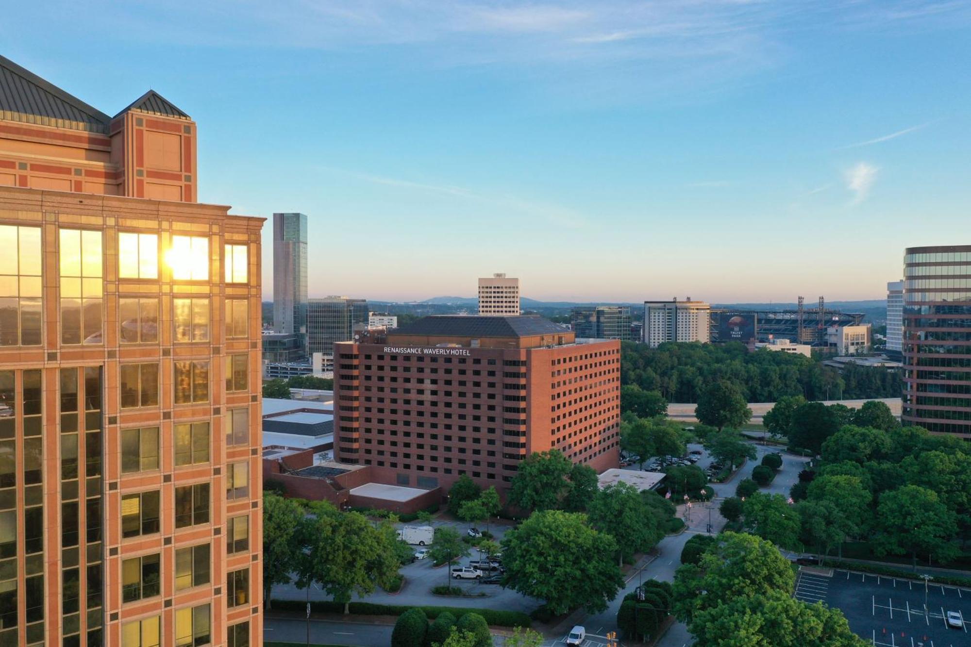 Renaissance Atlanta Waverly Hotel & Convention Center Смирна Екстериор снимка